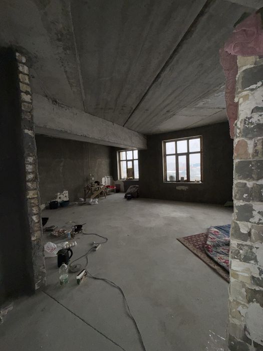 5-хонали квартира сотилади