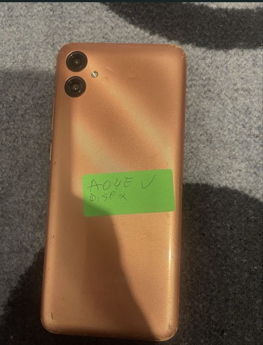 samsung a04 e de piese placa buna nevoie display