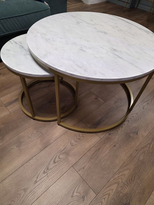 Комплект холни маси мраморно и златисто