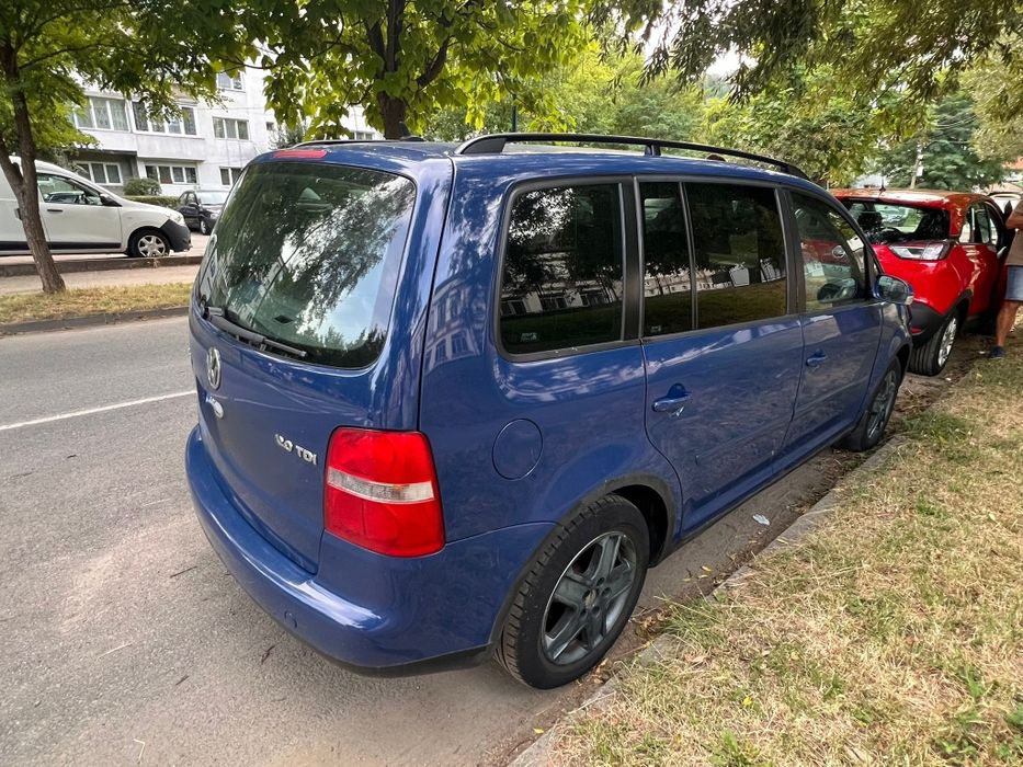 Volkswagen Touran