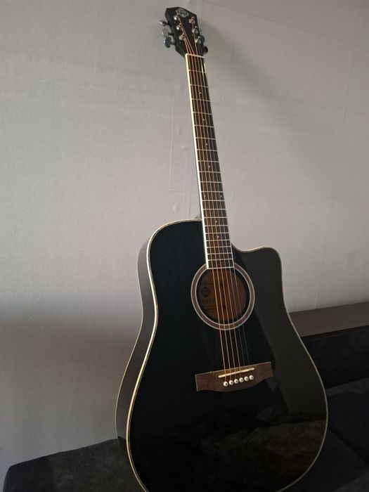 Гитара акустическая 41