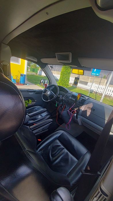 Vând sau schimb vw t5