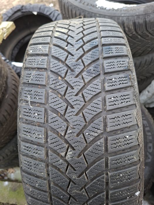 anvelope de iarna 205/50/17