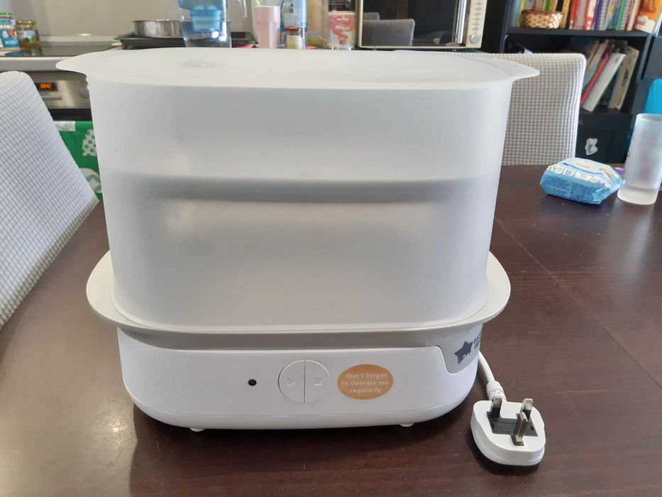 Стерилизатор Tommee Tippee