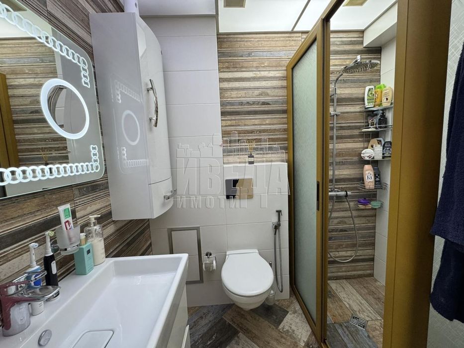 3-стаен в Варна-Цветен площ 110 кв.м