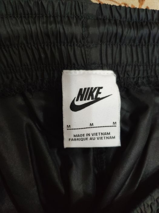 Анцунг Nike Club