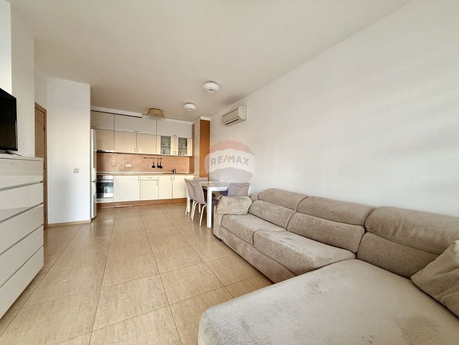 Продава се Двустаен апартамент в Балчик - 81 кв.м за 1178 €/кв.м - Снимка #3