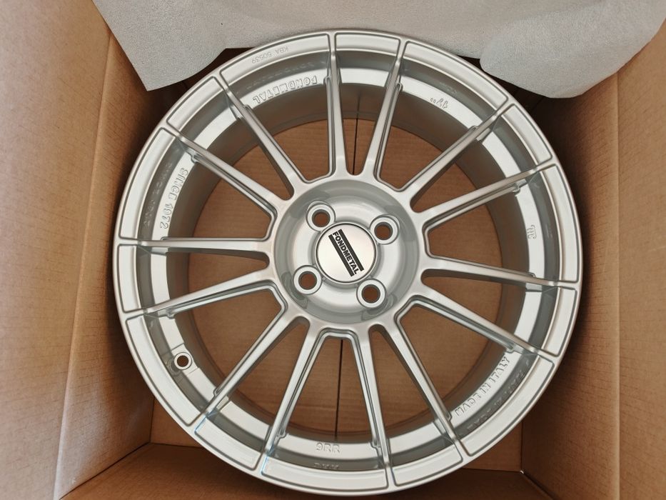 Vand jante de aliaj 4x100 pe 17 marca Fondmetal model 9RR