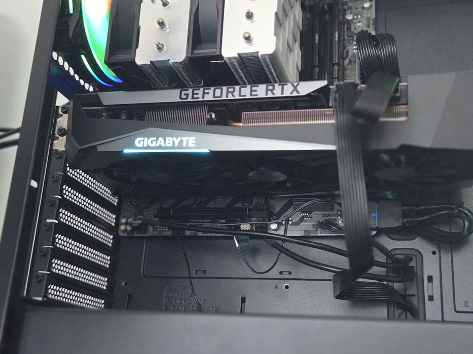 !!Vand-Schimb Pc Gaming!! 32 gb ddr5, 3070ti, 3tb