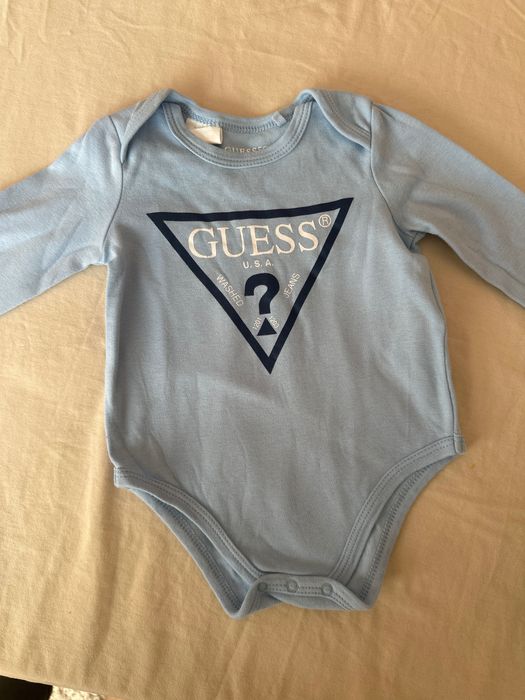 Бебешко боди Guess