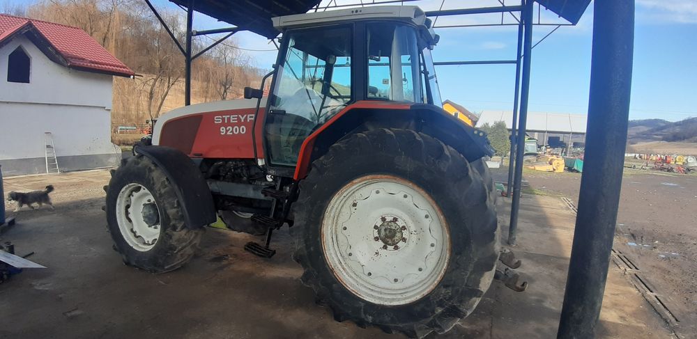Dezmembram tractor Steyr 9200/massey ferguson — poza 5