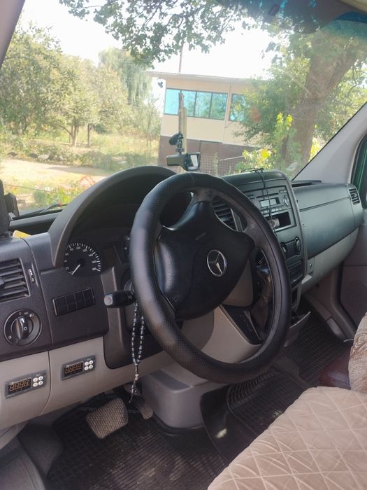 Mercedes sprinter