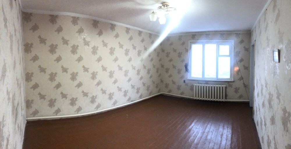 Продаю свою квартиру на спутник 8 ,3ком квартира на 1этаже 43000