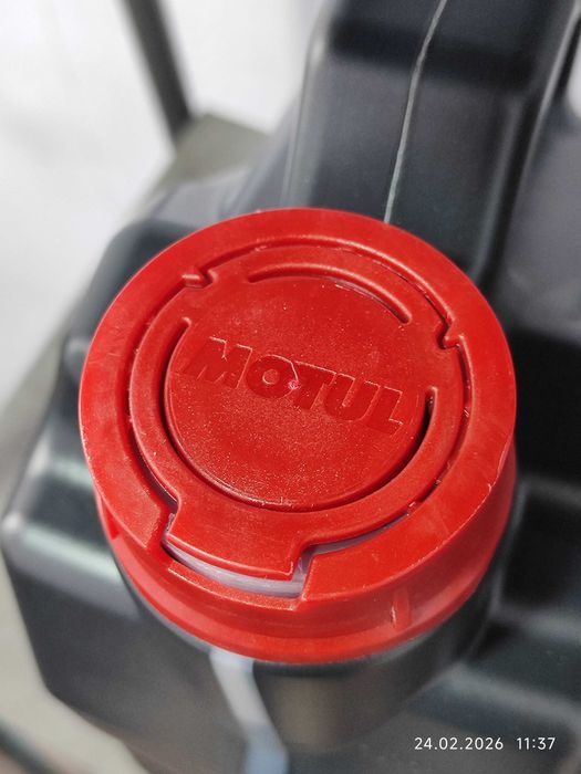 MOTUL 7100 10W-40 4л
