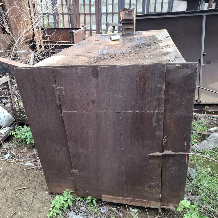 Контейнер для хранения стройматериалов и инструмента