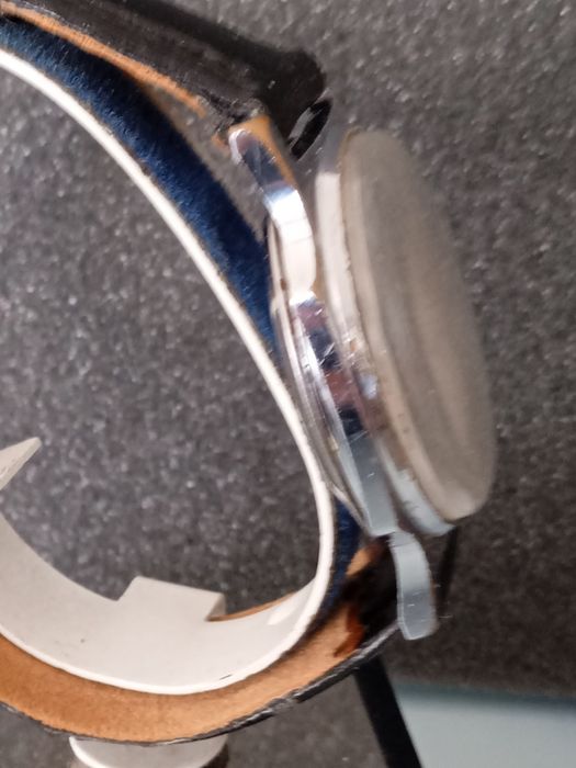 Руски мъжки механичен часовник ПОБЕДА.