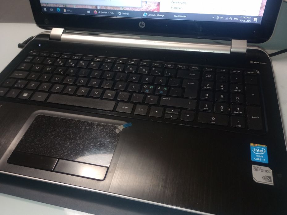 HP 15, Intel i7, video dedicat 2 gb, 8 gb ram,  1.000 GB , ieftin