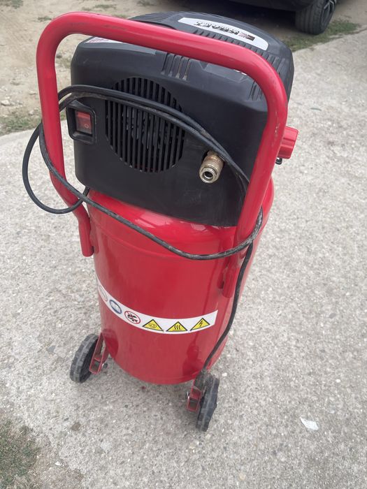 Компресор за въздох 50L