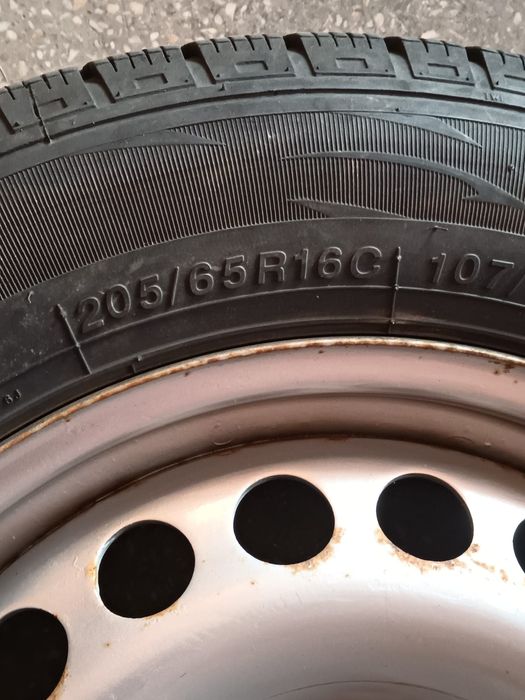 Anvelope m+s si jante pe 16