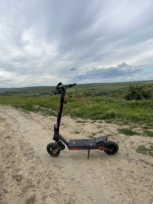 Trotineta kukirin g2