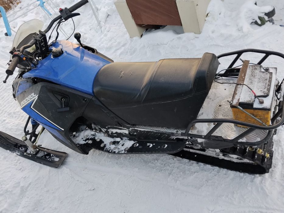 Продам снегоход на ходу