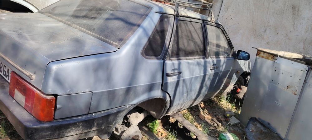 Лада Самара 21099 ваз на запчасти