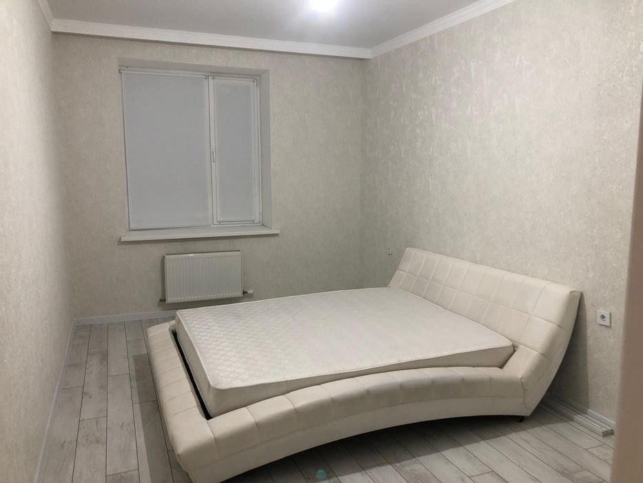 Сдам 2 комнатную  квартиру.