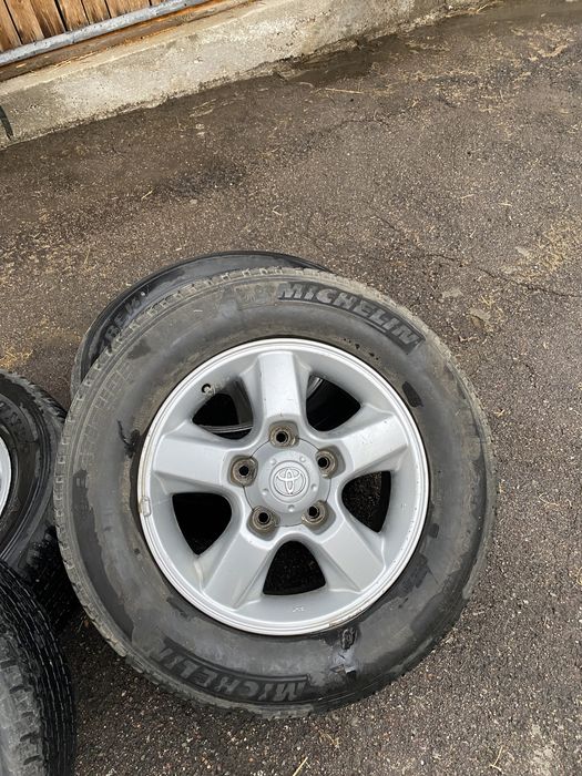 Диски и шины toyota LC200