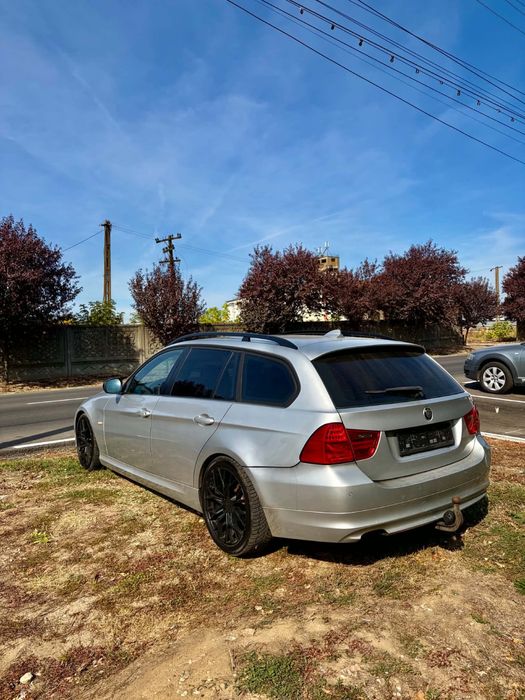 BMW E91 320d 6+1 Manual
