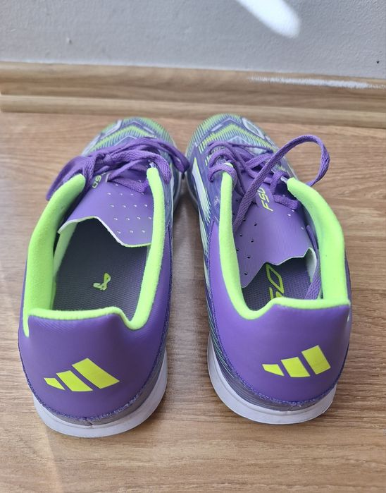 Ghete fotbal sala Adidas F50