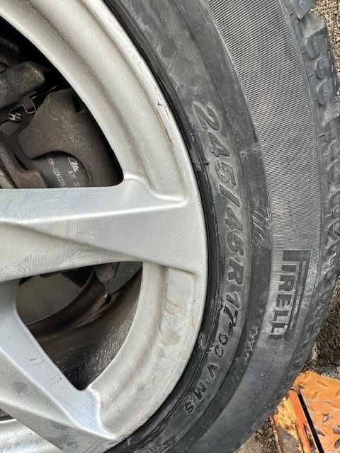245/45/17 зимни и 225/55/17 летни гуми  с джанти 5х112/17" за Audi,