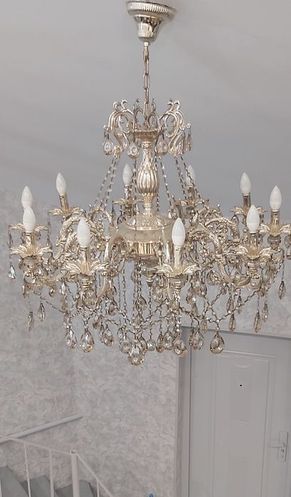 Люстра для гостиной и для холла