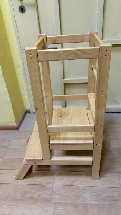 Монтесори помощна кула масив