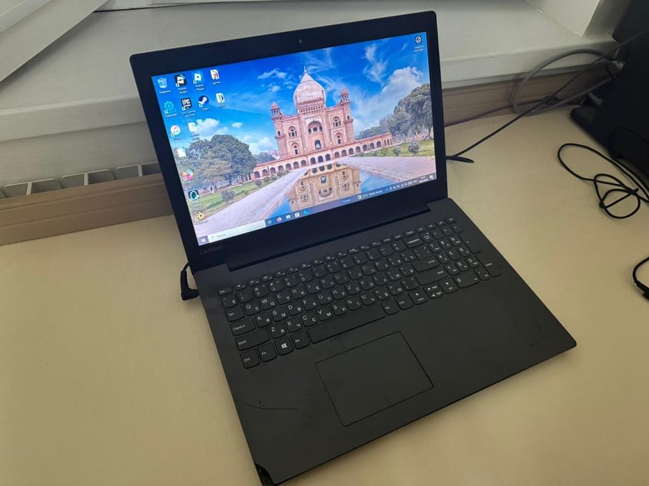 Продам базовый ноутбук Lenovo (i3 / 8GB / 1TB / GeForce 920MX)