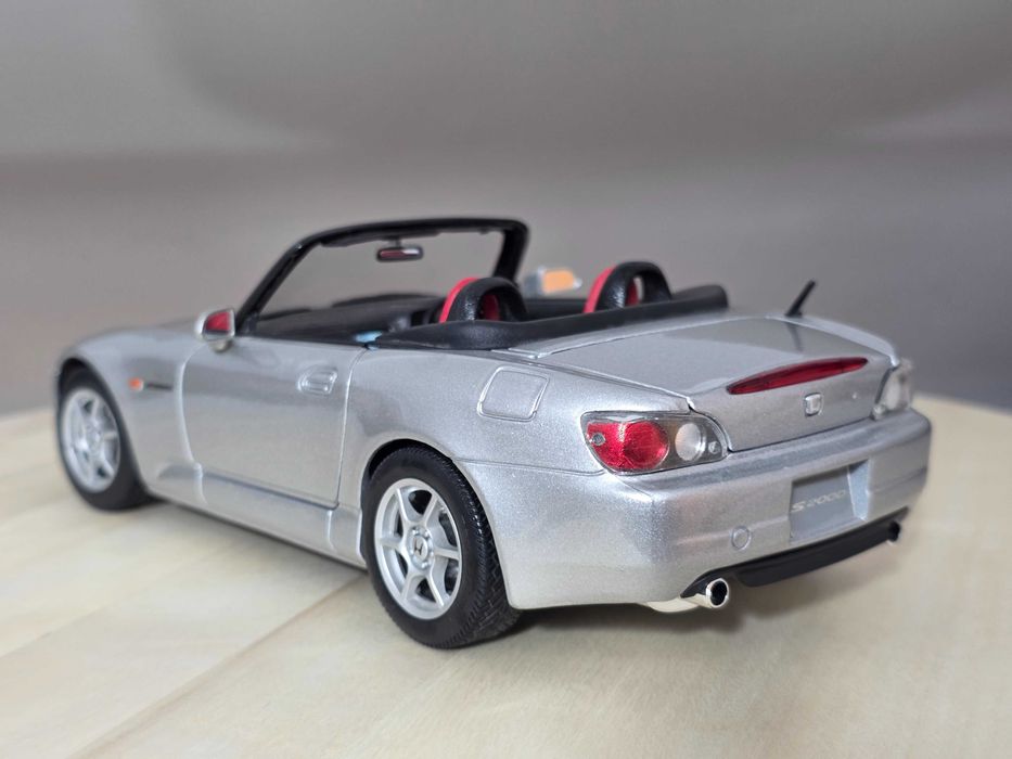 Macheta Auto 1/18 Maisto Honda S2000