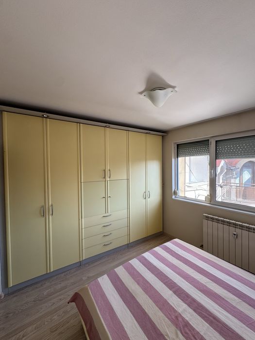 Продава се Тристаен апартамент в Пловдив, Кършияка - 90 кв.м за 2278 €/кв.м - Снимка #2