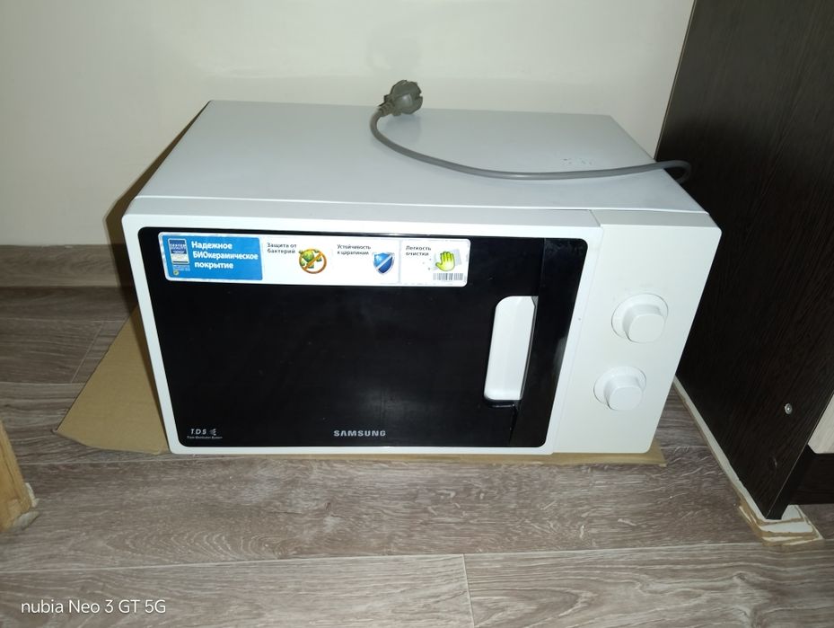 Микроволновая печь