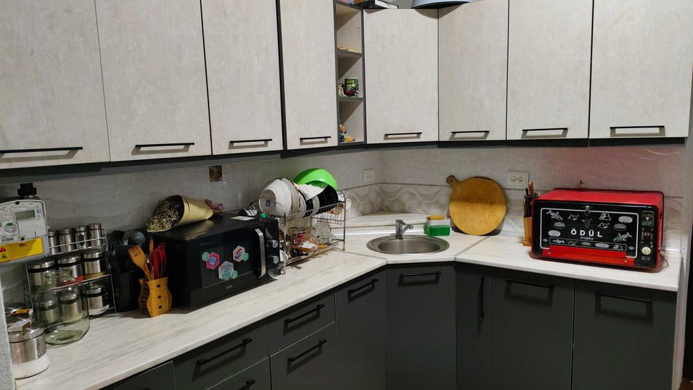 2 хонали квартира сотилади