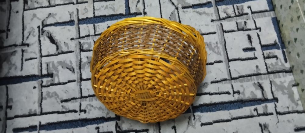 Красивая корзина ручной работы