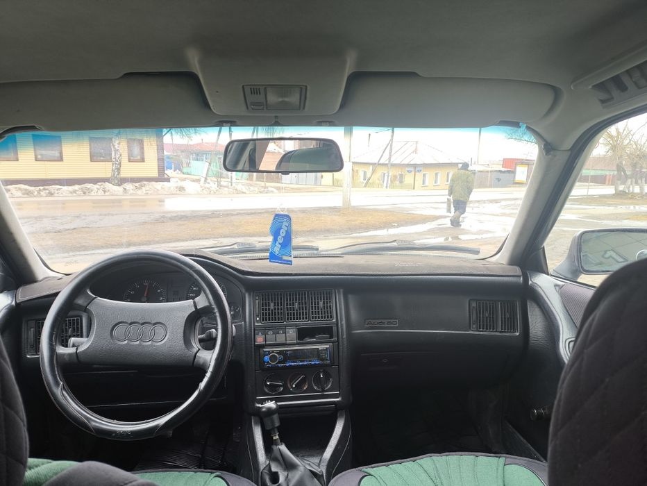 Продам Ауди 80 б4 2л-моно