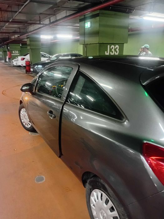 vand Opel corsa disel an 2010