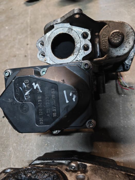 Clapeta  accelerație audi A4 b8 20tdi Caga Cag Caha clapeta admisie audi A4 b8 audi a5 250lei