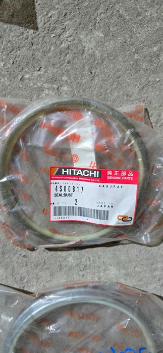 Bucse si Semeringuri Hitachi si John Deere