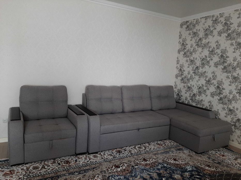 Мягкий уголок, диван