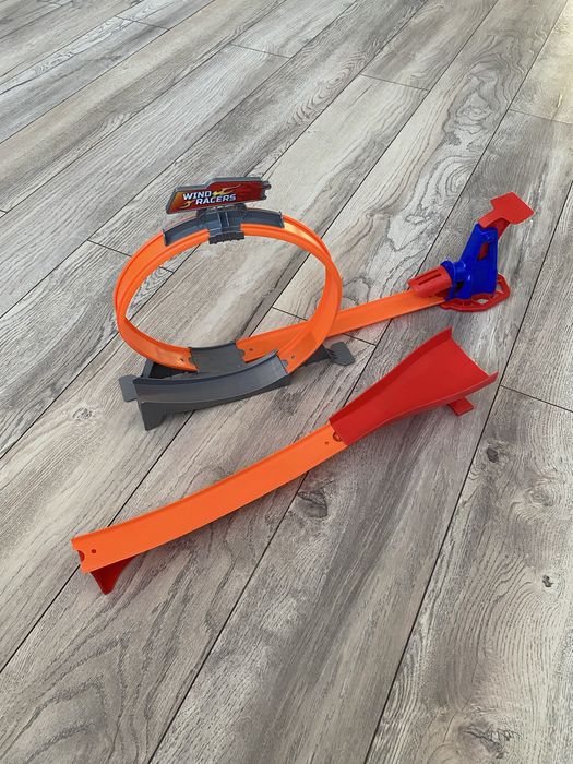 Продам детские игрушки