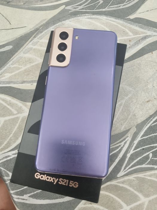 Samsung S21 без забележки