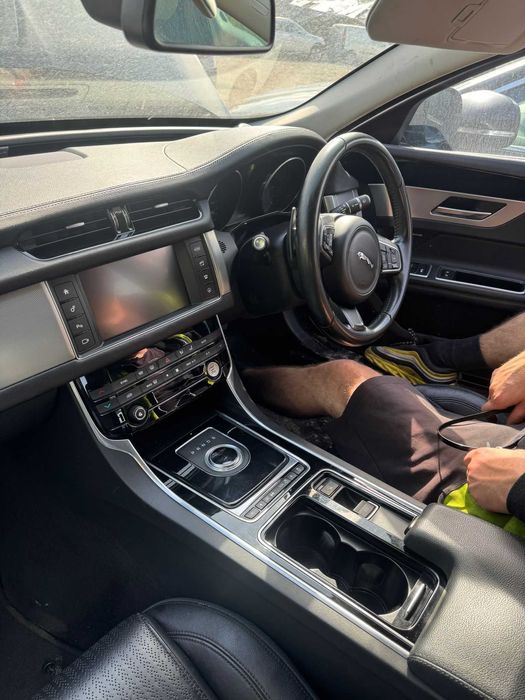 Dezmembrari Jaguar XF 2.0 Diesel cod 204DTD cutie automata