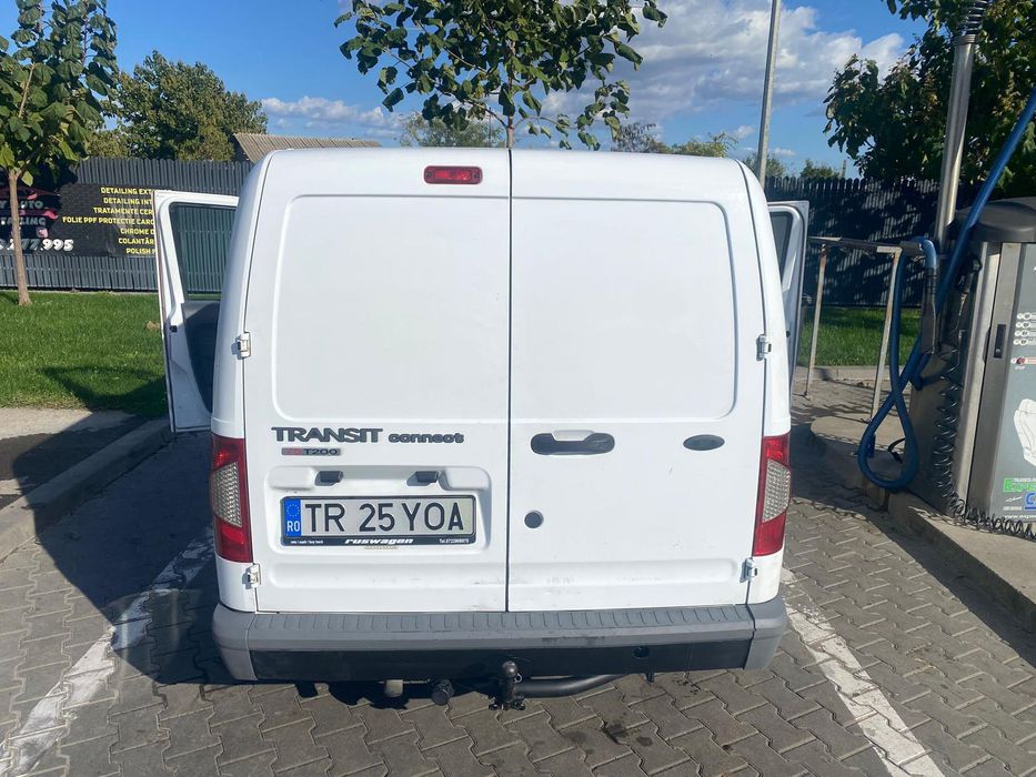 Vând sau schimb Ford Transit