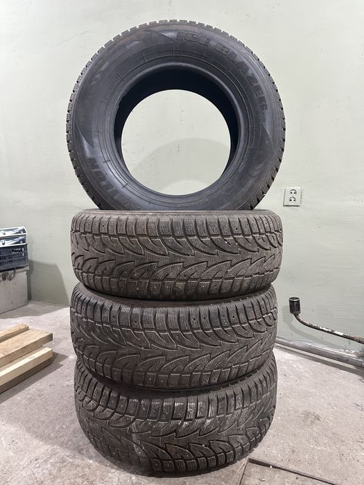 Продам резину 265/65/17