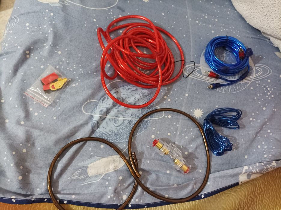 Провода для сабвуфера